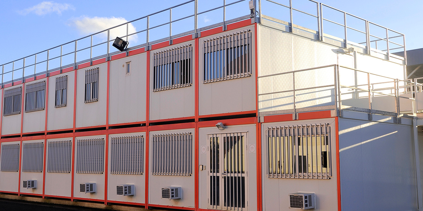 Containermodule, welche als Büros eingesetzt werden Containermodule, welche als Büros eingesetzt werden